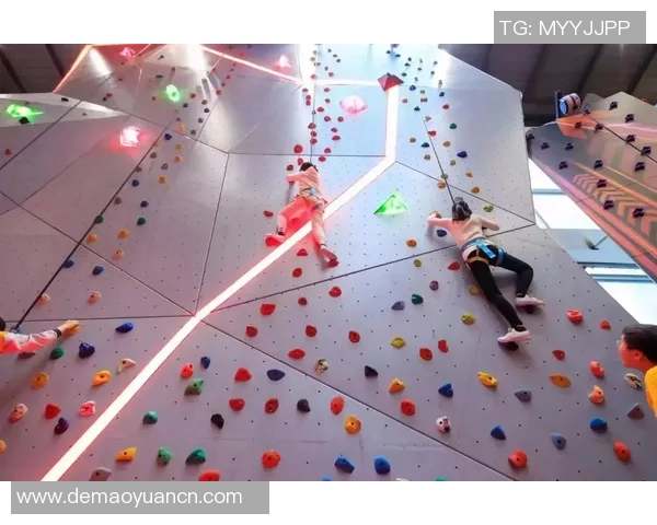 攀岩深度探索杭州攀岩队的防反策略与训练技巧揭秘